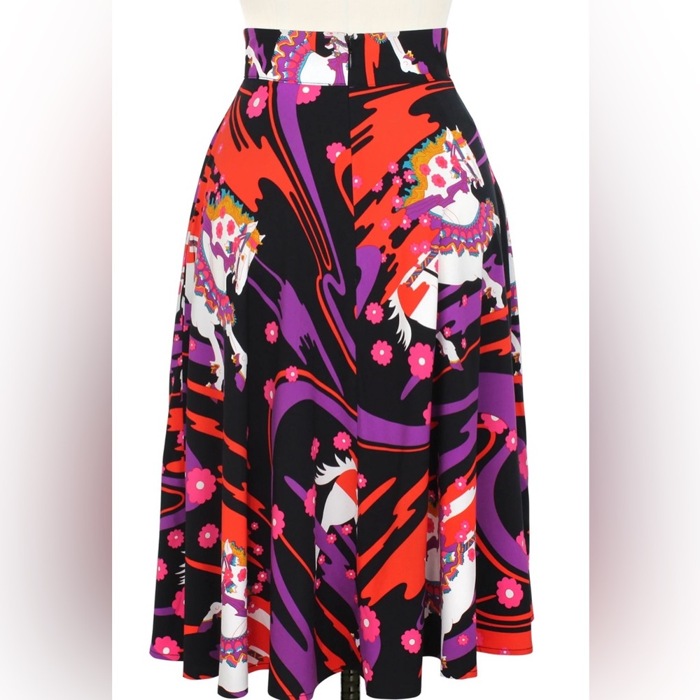Trashy Diva NWT Carousel Ponies Skirt Sold Out Derby Day Horses 14 L New Orleans